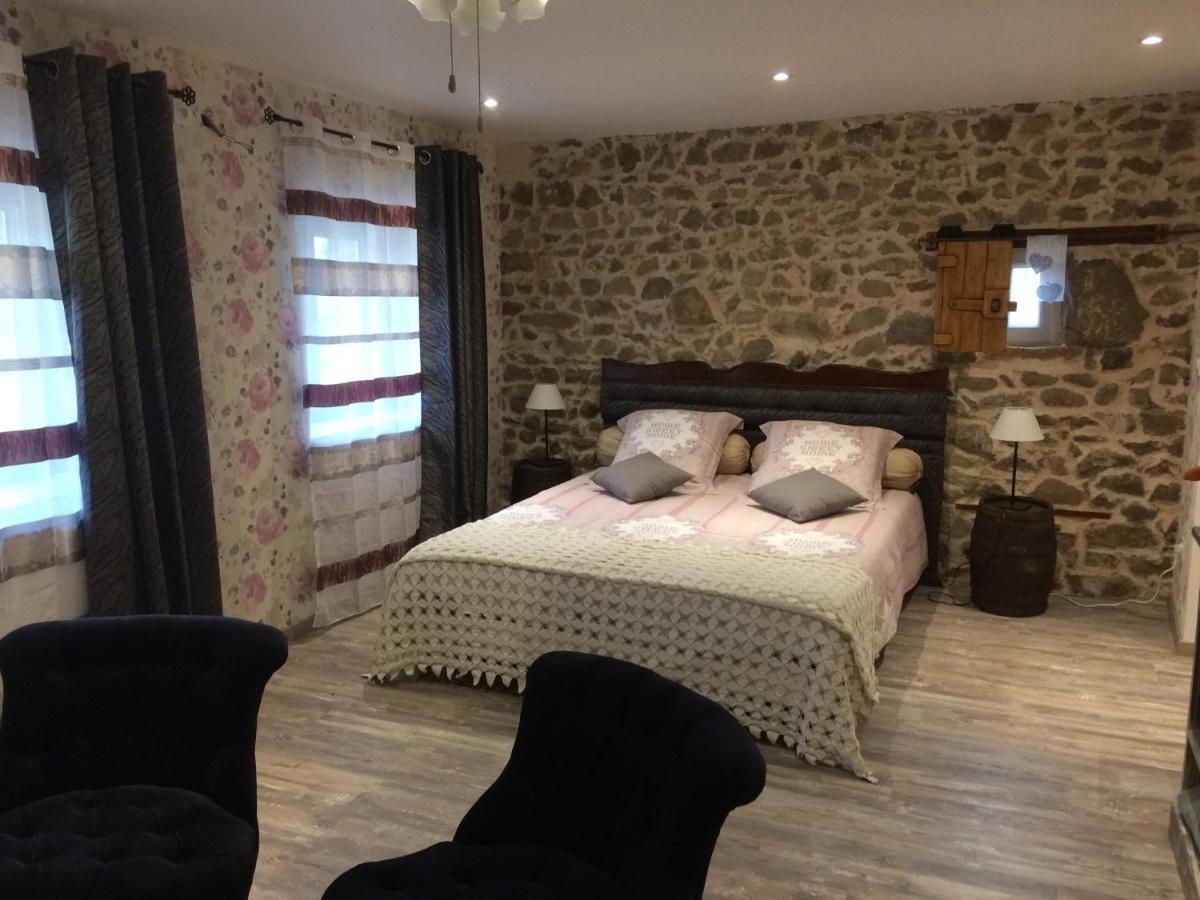 Chambres D'Hotes Les Vergers De Louise Thiolieres 외부 사진